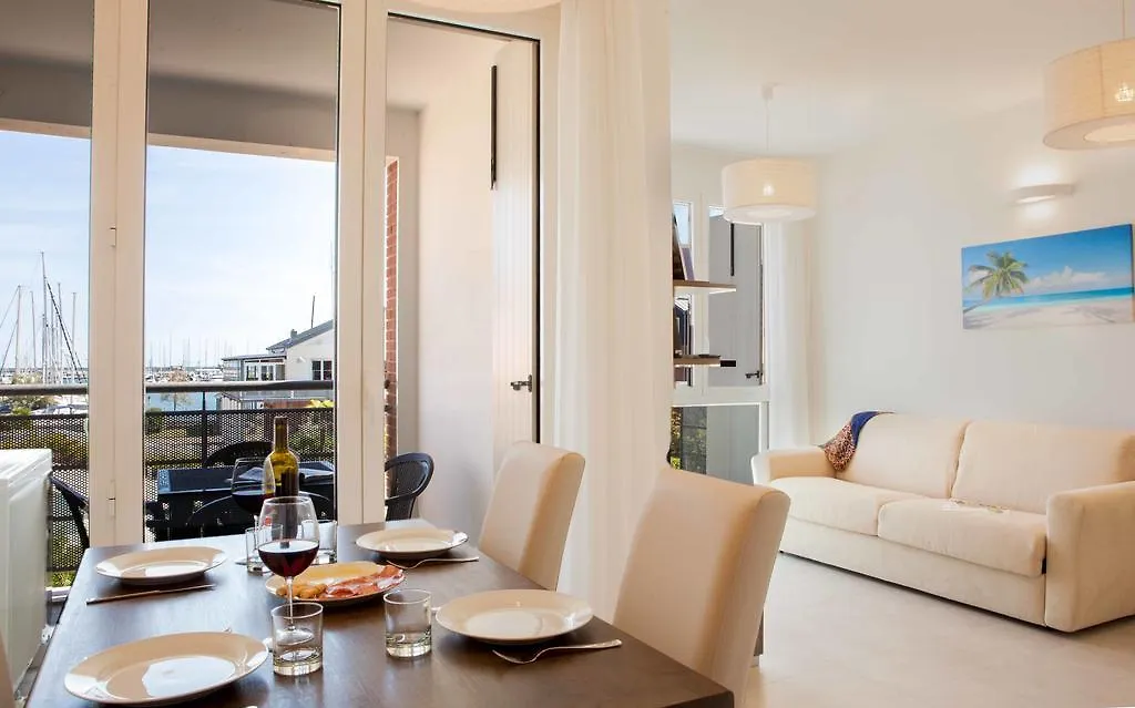 Marina Di Ravenna Halldis Apartments Italy