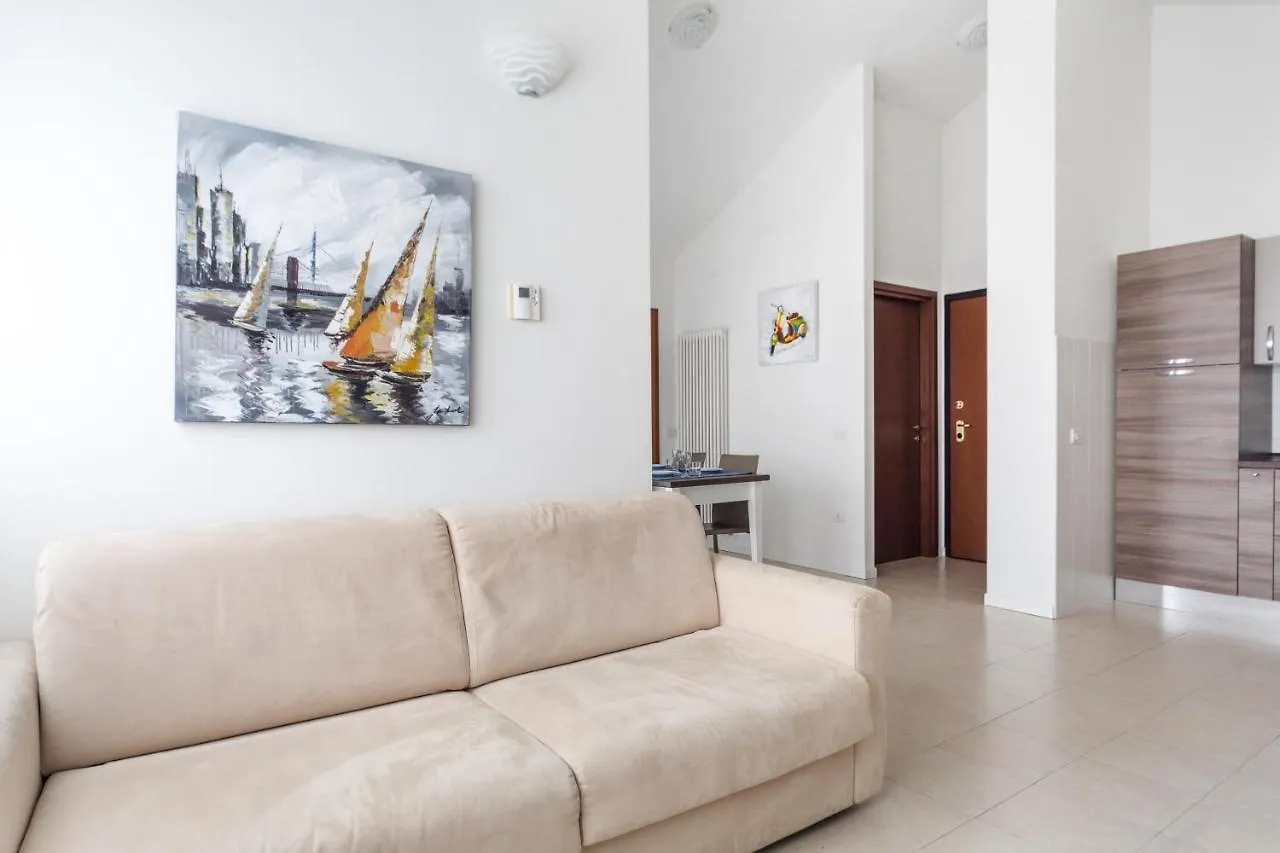 Marina Di Ravenna Halldis Apartments Italy